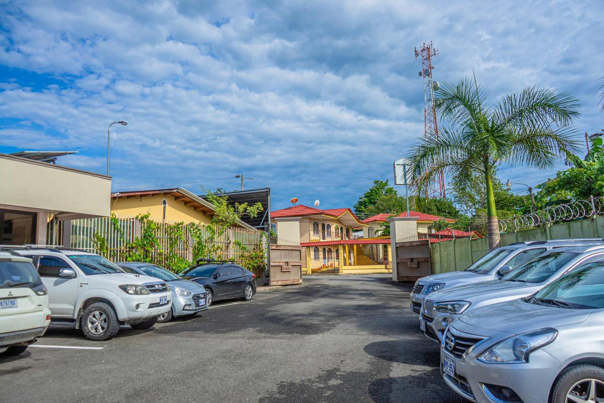Hotel Zima San Isidro De El General Extérieur photo